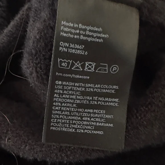 Zara Black Fleece  Women's Sweater -Size S - Picture 3 of 3